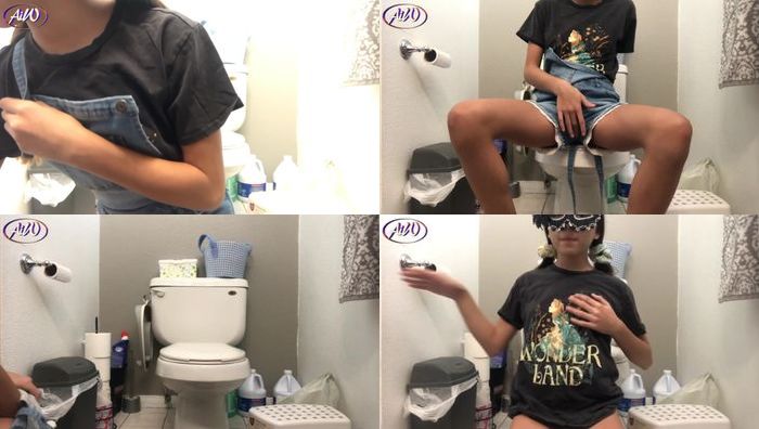 欧美幼女在卫生间用鞋刷自慰扣穴扣逼插穴第二集视频