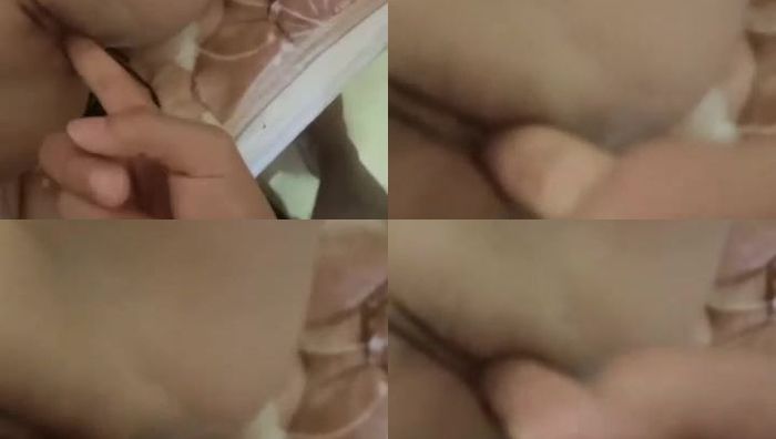 幼女新交的男友一起去宾馆开房玩逼扣逼自慰视频