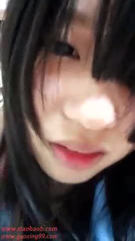 极品嫩妹校服初中生被富商包养衣服都没脱就直接开始操逼做爱视频