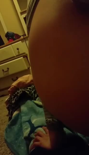 刚满10岁幼女被兽父开发后入内射紧致蜜穴视频