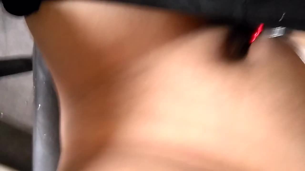 幼幼被变态淫父诱骗用跳蛋玩弄抽插肥美肉穴视频