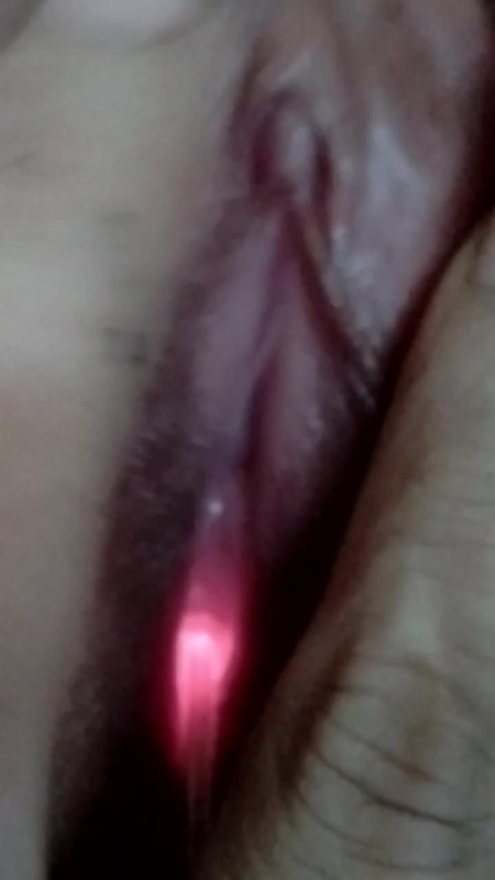 有智力障碍的胖嘟嘟幼女被变态父亲用跳蛋肆意玩弄馒头逼视频