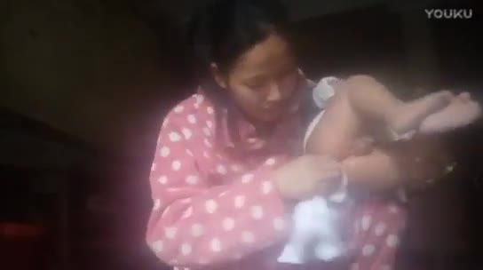 人间母畜亚洲兽妈口交舔屌乱伦1岁幼男视频炸裂毁三观