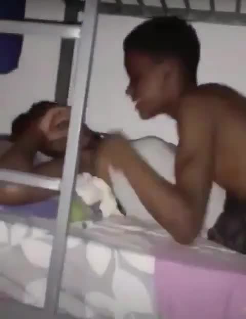 小马拉大车亚洲母子乱伦男童上位中出操黑人妈妈视频