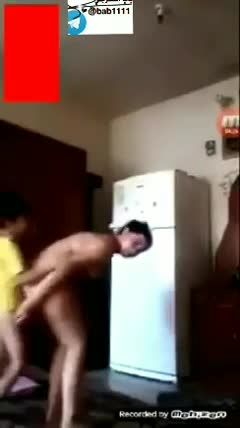 7岁幼男被亚洲淫荡少妇诱惑到家扒光裤子乱伦视频曝光