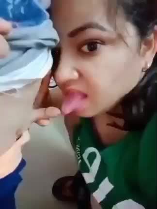 大白兔巨乳少妇骚的夺命勾魂舔屌乱伦亚洲瘦小幼男视频流出