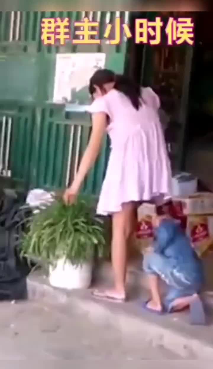 大量曝光国产乱伦幼童小男孩被妈妈启蒙色欲兽性视频