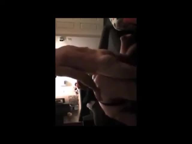 欧美初中生少男小马拉大车乱伦爆操肉感肥臀白胖熟女视频