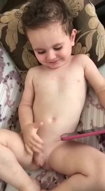 欧美乱伦稚嫩懵懂儿童幼男视频杂集大量曝光流出